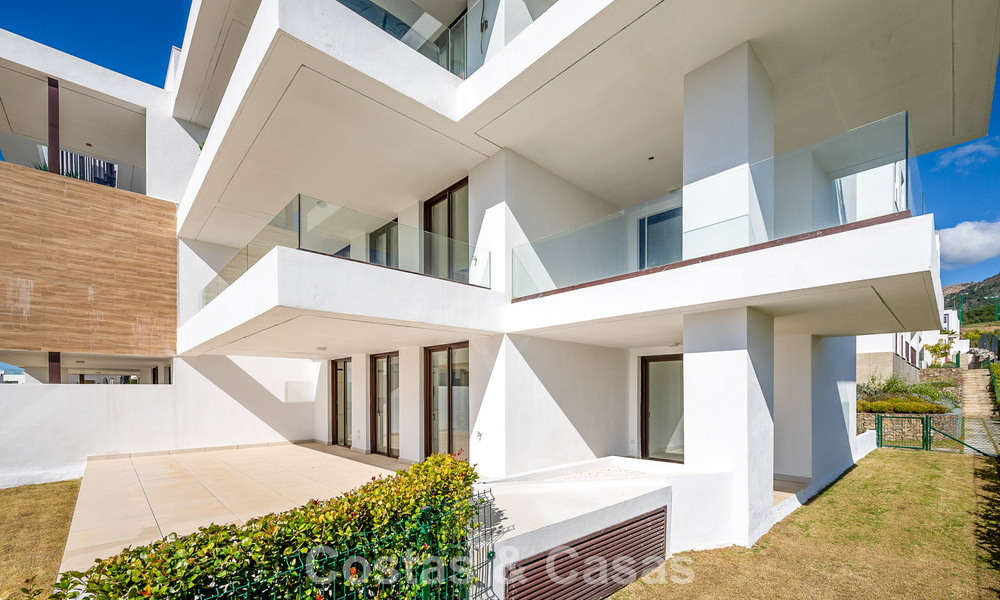 Exclusieve appartementen met modern ontwerp te koop in El Higueron in Fuengirola, Costa del Sol 802485