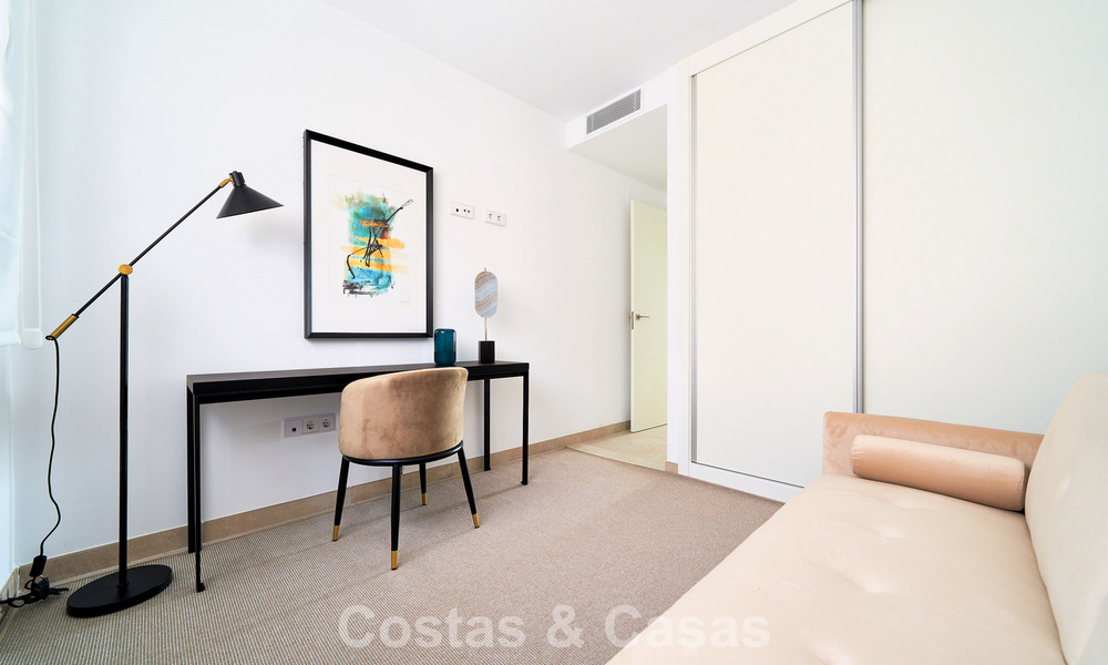 Moderne luxe appartementen met zeezicht in El Higuerón, een resort-stijl complex in Fuengirola, Costa del Sol 802666