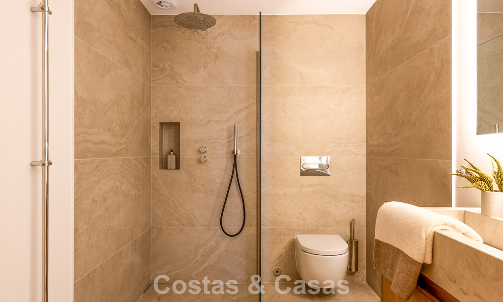 Hoogwaardig gerenoveerd appartement te koop op loopafstand van alles in Nueva Andalucia, Marbella 802758