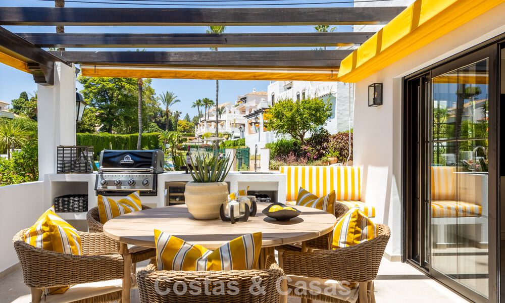 Hoogwaardig gerenoveerd appartement te koop op loopafstand van alles in Nueva Andalucia, Marbella 802762