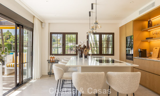 Hoogwaardig gerenoveerd appartement te koop op loopafstand van alles in Nueva Andalucia, Marbella 802765 