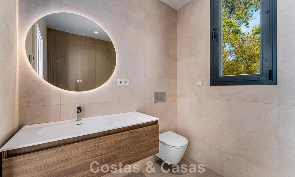 Luxe moderne designvilla met privézwembad te koop o/d New Golden Mile dicht bij San Pedro - Marbella 802808