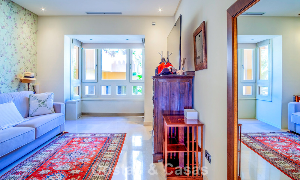 Ruim, luxe appartement te koop met zeezicht in een luxueus complex op de Golden Mile van Marbella 802964