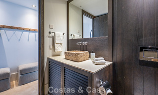 Exclusief gerenoveerd luxe appartement te koop in Puente Romano, Marbella 803011 
