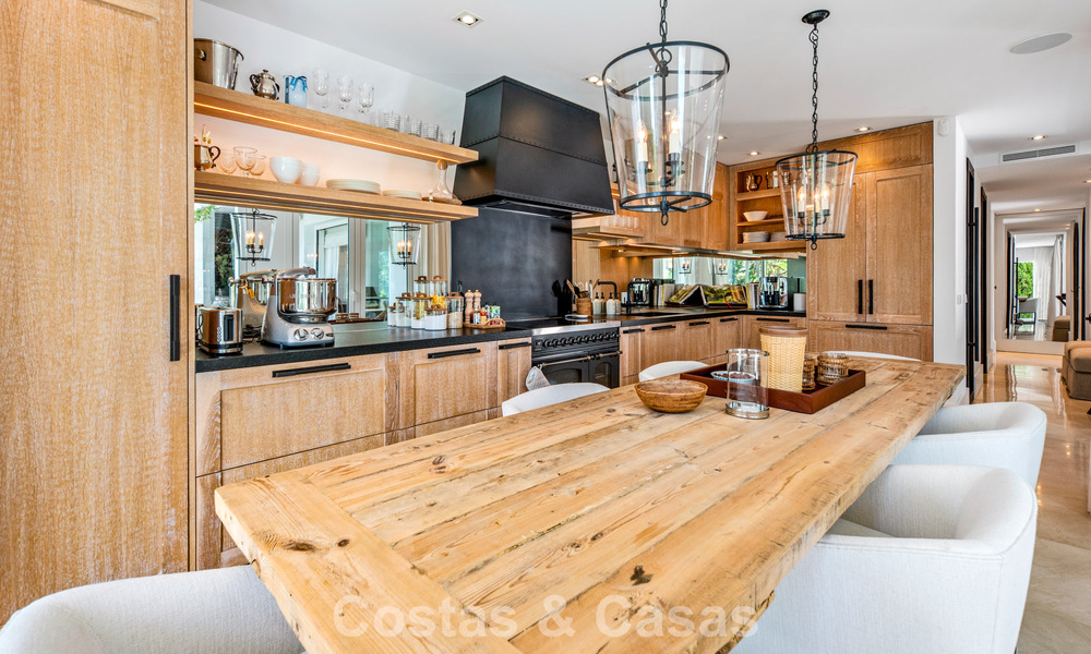 Exclusief gerenoveerd luxe appartement te koop in Puente Romano, Marbella 803016