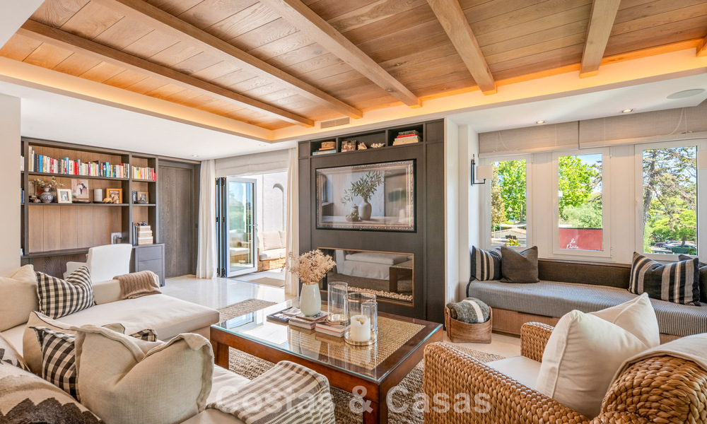 Exclusief gerenoveerd luxe appartement te koop in Puente Romano, Marbella 803032
