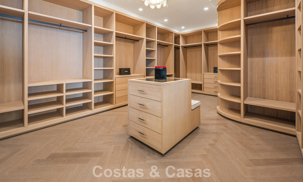Exclusief, modern duplex penthouse met panoramisch zeezicht te koop in Nueva Andalucia, Marbella 803043
