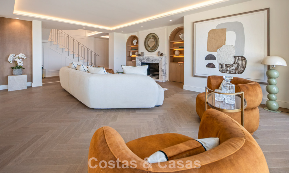 Exclusief, modern duplex penthouse met panoramisch zeezicht te koop in Nueva Andalucia, Marbella 803067