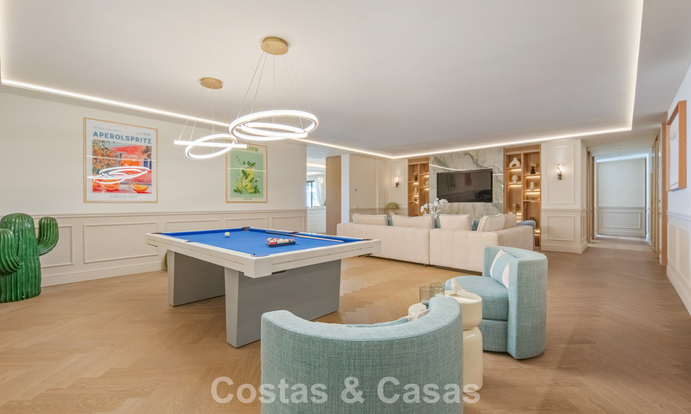 Exclusief, modern duplex penthouse met panoramisch zeezicht te koop in Nueva Andalucia, Marbella 803080