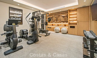 Exclusief, modern duplex penthouse met panoramisch zeezicht te koop in Nueva Andalucia, Marbella 803096 