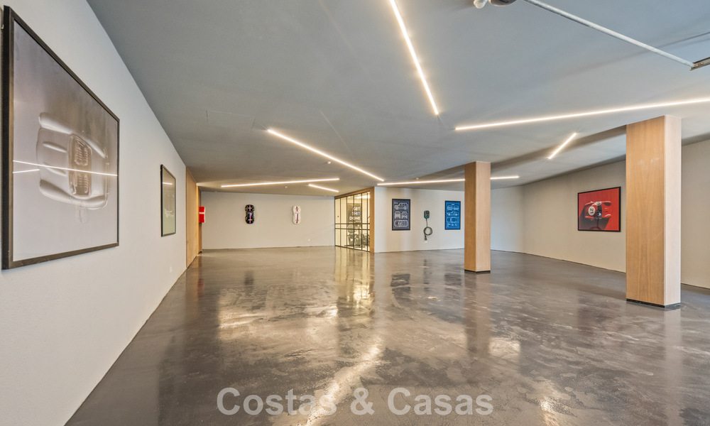 Exclusief, modern duplex penthouse met panoramisch zeezicht te koop in Nueva Andalucia, Marbella 803098