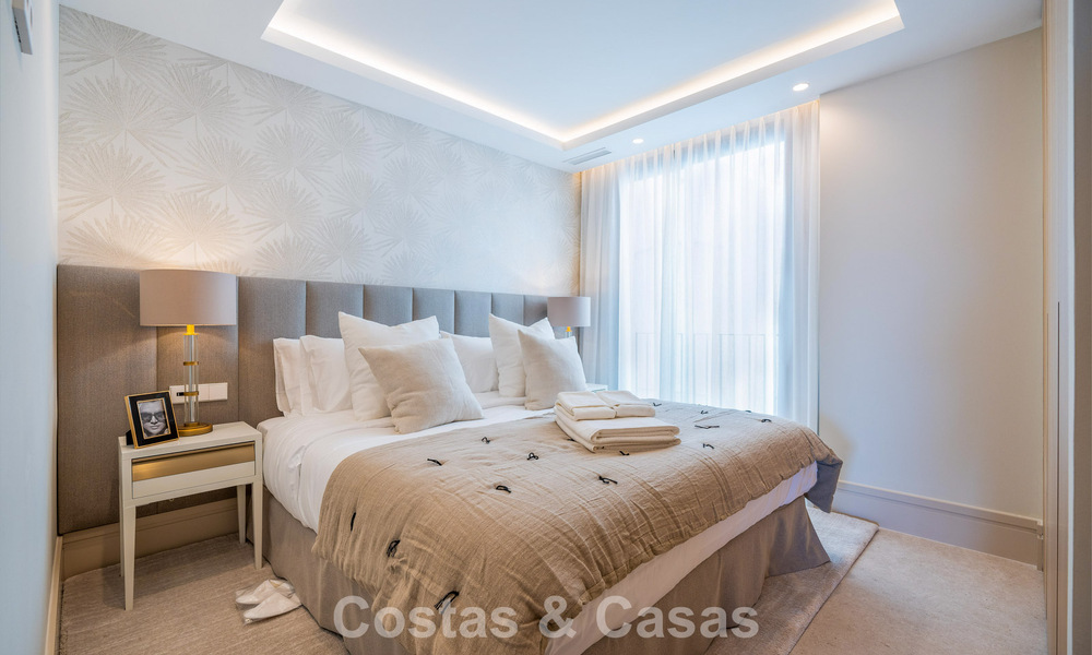 Luxe appartement te koop met direct zicht op de jachthaven, eerstelijns in Puerto Banus, Marbella 803193