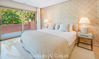 Eersteklas duplex penthouse te koop in een strandcomplex in Los Monteros, ten oosten van Marbella centrum 803207 