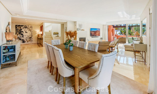 Eersteklas duplex penthouse te koop in een strandcomplex in Los Monteros, ten oosten van Marbella centrum 803222 