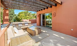 Eersteklas duplex penthouse te koop in een strandcomplex in Los Monteros, ten oosten van Marbella centrum 803227 