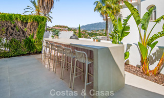 Eigentijdse, Spaanse luxevilla met panoramisch zeezicht te koop in Marbella - Benahavis 803356 