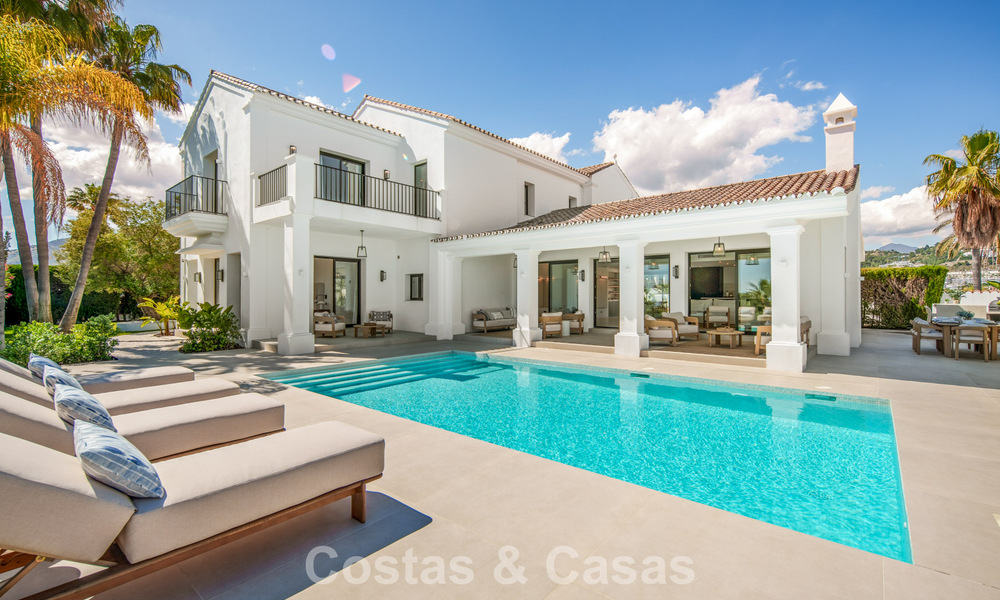 Eigentijdse, Spaanse luxevilla met panoramisch zeezicht te koop in Marbella - Benahavis 803363
