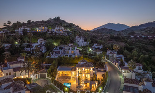 Elegante luxevilla met eigentijds-mediterrane architectuur te koop in een besloten wijk in Nueva Andalucia, Marbella 803413 