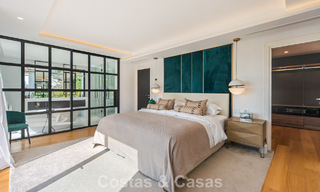 Elegante luxevilla met eigentijds-mediterrane architectuur te koop in een besloten wijk in Nueva Andalucia, Marbella 803432 