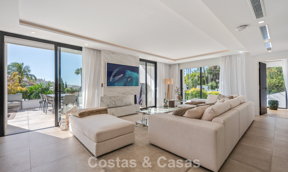 Elegante luxevilla met eigentijds-mediterrane architectuur te koop in een besloten wijk in Nueva Andalucia, Marbella 803440