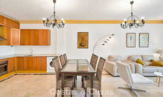 Ruim appartement met royaal terras te koop op loopafstand van de voorzieningen in Aloha in Nueva Andalucia, Marbella 803649 