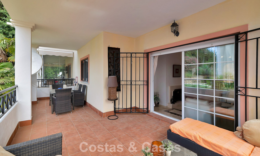 Ruim appartement met royaal terras te koop op loopafstand van de voorzieningen in Aloha in Nueva Andalucia, Marbella 803660