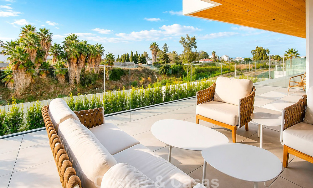 Instapklaar, prestigieus modern 3-slaapkamer appartement te koop op Marbella’s Golden Mile 803782