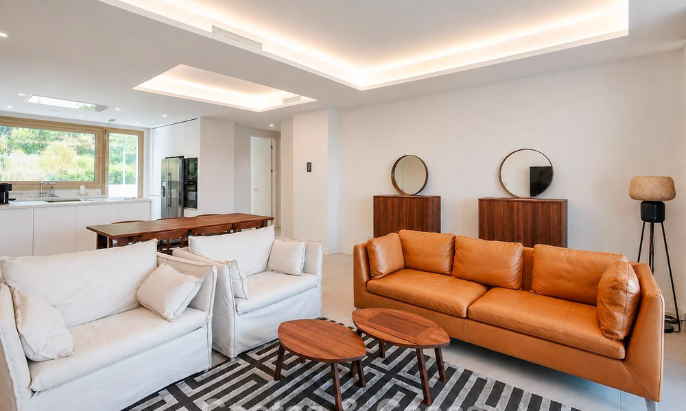 Instapklaar, prestigieus modern 3-slaapkamer appartement te koop op Marbella’s Golden Mile 803811