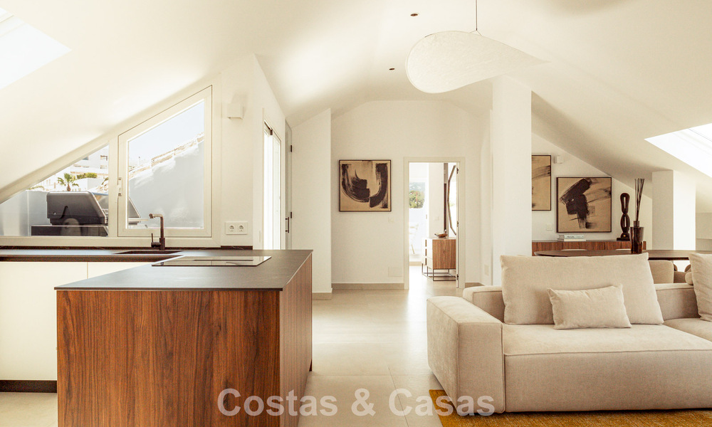 Boutique penthouse te koop op wandelafstand van voorzieningen en Puerto Banus in Nueva Andalucia, Marbella 803823