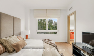 Exclusieve halfvrijstaande woning met dakterras te koop op Marbella’s Golden Mile 803875 