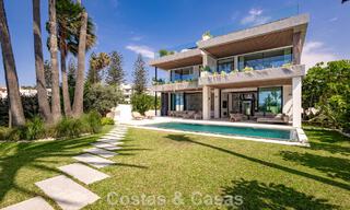 Geavanceerde moderne luxevilla aan te koop aan het strand in San Pedro, Marbella 803684 
