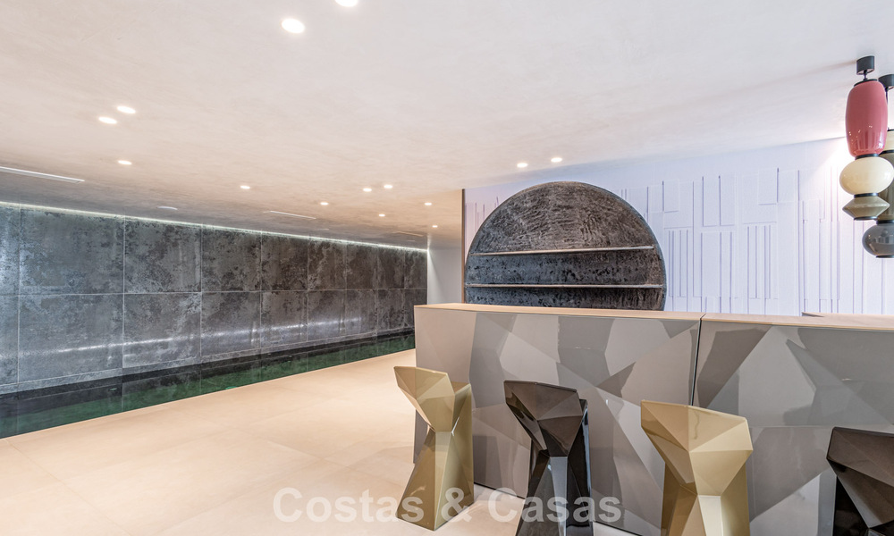 Geavanceerde moderne luxevilla aan te koop aan het strand in San Pedro, Marbella 803707