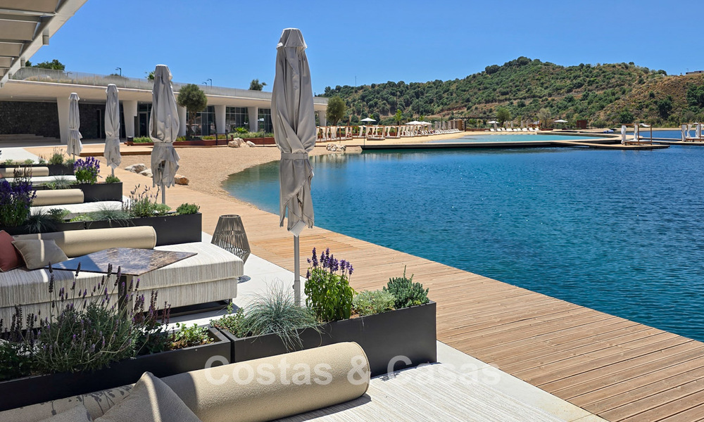 Exclusieve, ultramoderne designvilla met panoramisch zeezicht te koop in Real de La Quinta, Marbella - Benahavis 804144