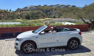 Exclusieve, ultramoderne designvilla met panoramisch zeezicht te koop in Real de La Quinta, Marbella - Benahavis 804145 