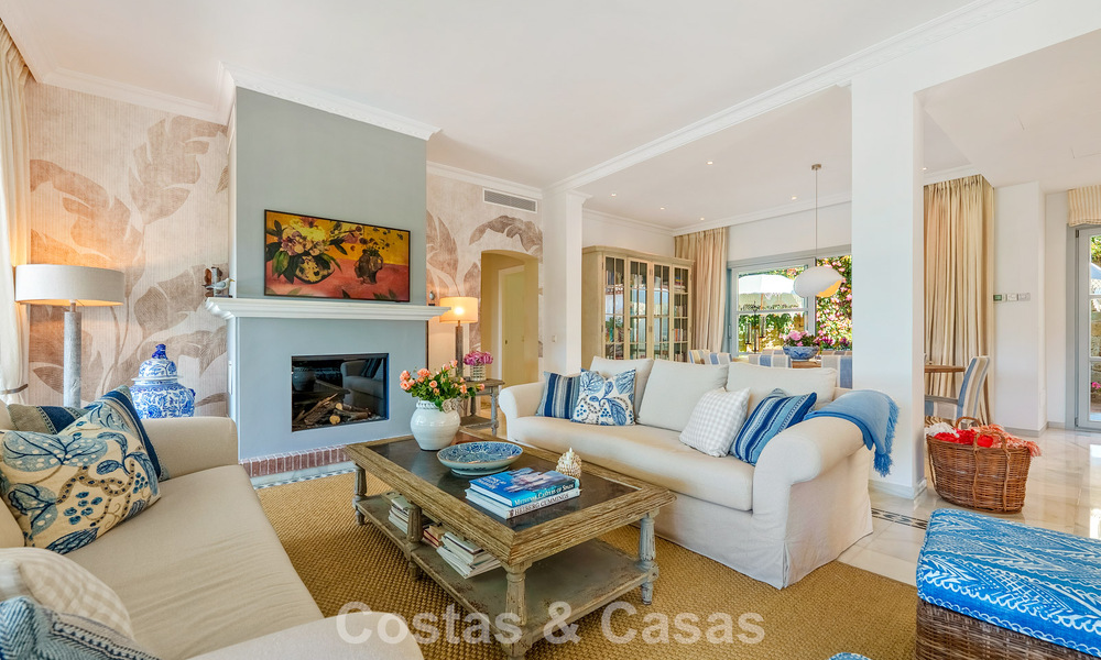 Charmante villa in een Mediterrane stijl te koop in Sierra Blanca op Marbella’s Golden Mile 804019
