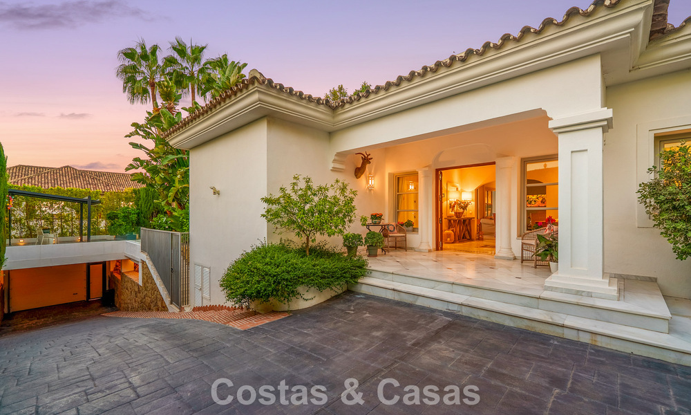 Charmante villa in een Mediterrane stijl te koop in Sierra Blanca op Marbella’s Golden Mile 804040
