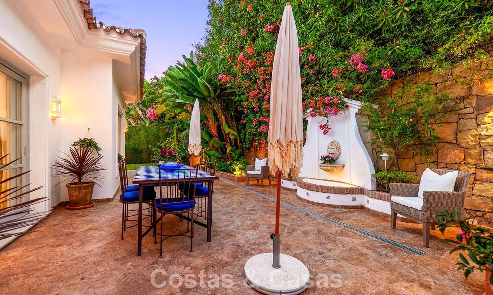 Charmante villa in een Mediterrane stijl te koop in Sierra Blanca op Marbella’s Golden Mile 804041