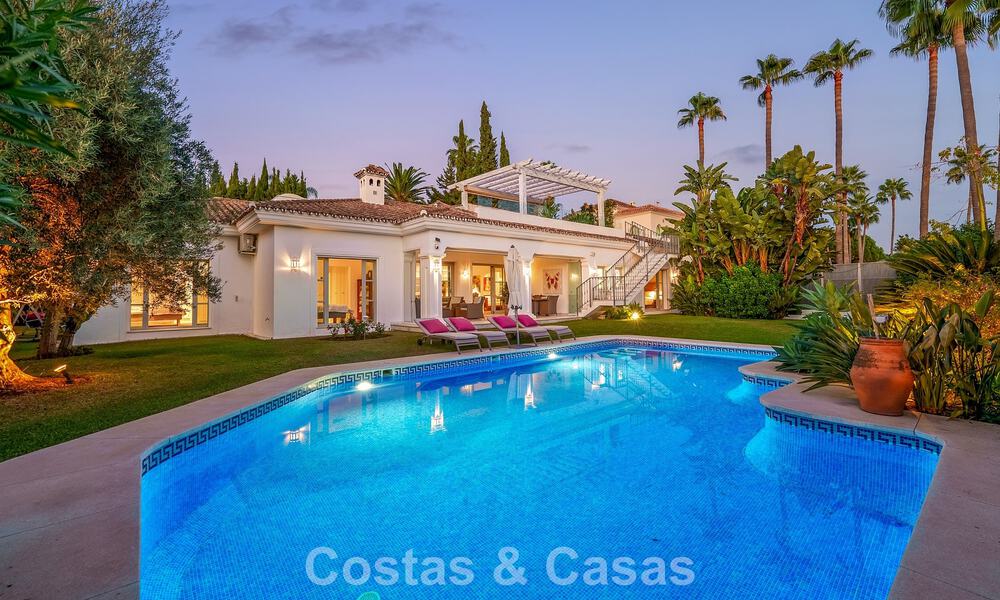 Charmante villa in een Mediterrane stijl te koop in Sierra Blanca op Marbella’s Golden Mile 804047