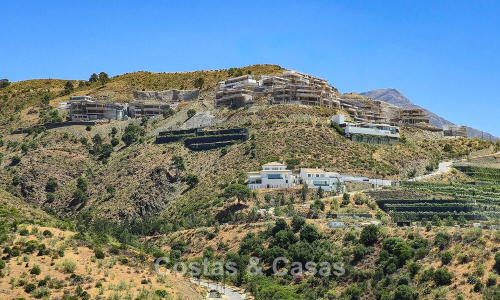 Architectonische designvilla met panoramisch berg- en zeezicht te koop in Marbella - Benahavis 804249