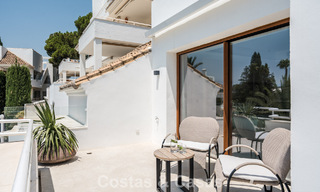 Hoogwaardig gerenoveerd duplex tuinappartement te koop in Nueva Andalucia, Marbella 804222 