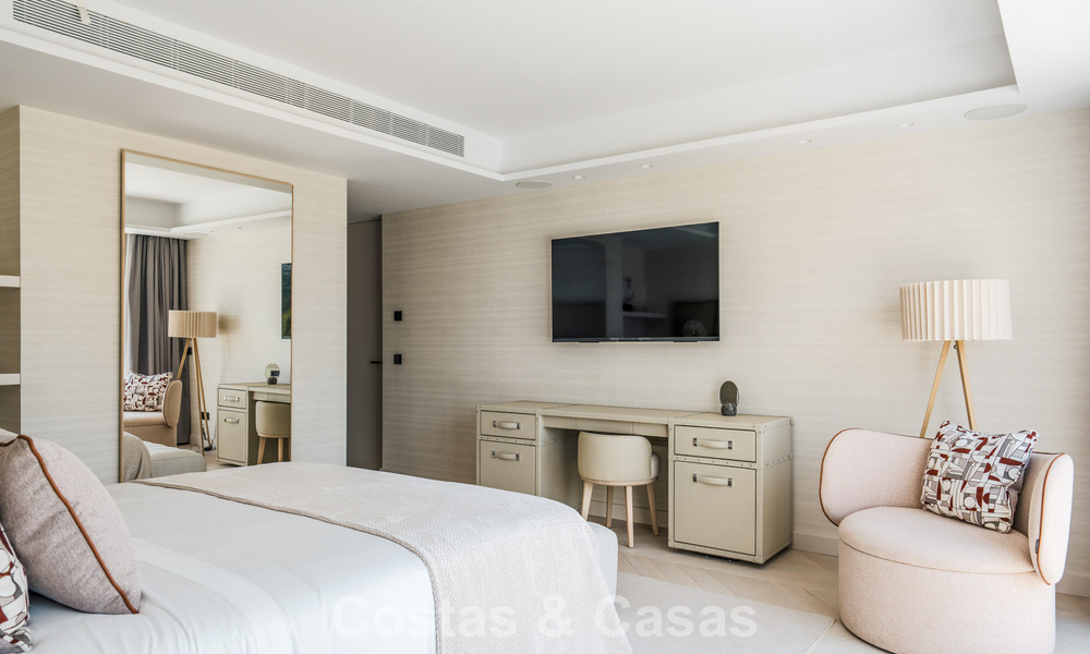 Hoogwaardig gerenoveerd duplex tuinappartement te koop in Nueva Andalucia, Marbella 804230