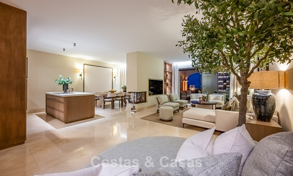 Luxe penthouse met panoramisch zeezicht te koop in La Quinta, Marbella - Benahavis 804289