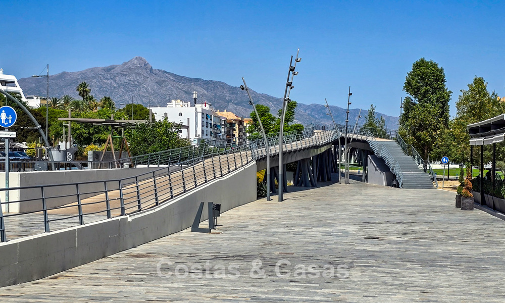 Authentieke mediterrane villa met gastenverblijf te koop vlak bij het strand in San Pedro Playa, Marbella 804387