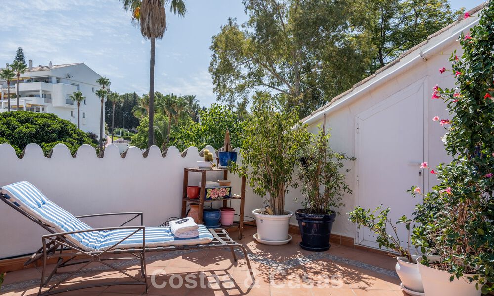 Sfeervol appartement met een Sale-and-Leaseback overeenkomst te koop in Nueva Andalucía, Marbella 804413