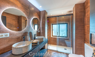 Ruim duplex penthouse met spectaculair dakterras te koop in Atalaya op de New Golden Mile tussen Marbella en Estepona 804647 