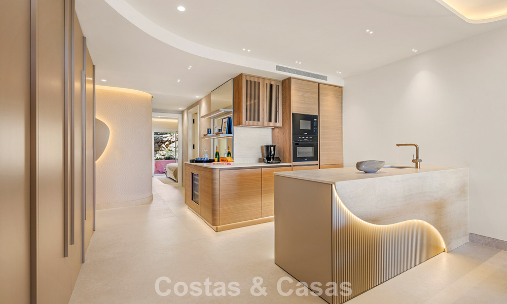 Eigentijds gerenoveerd appartement met open zeezicht te koop op de New Golden Mile, tussen Marbella en Estepona 804689