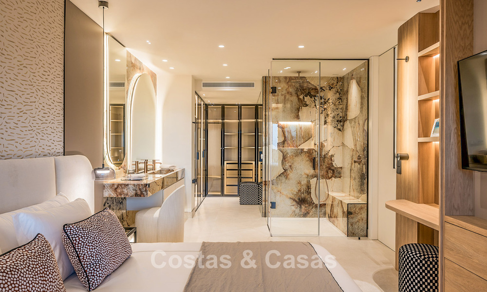 Eigentijds gerenoveerd appartement met open zeezicht te koop op de New Golden Mile, tussen Marbella en Estepona 804704