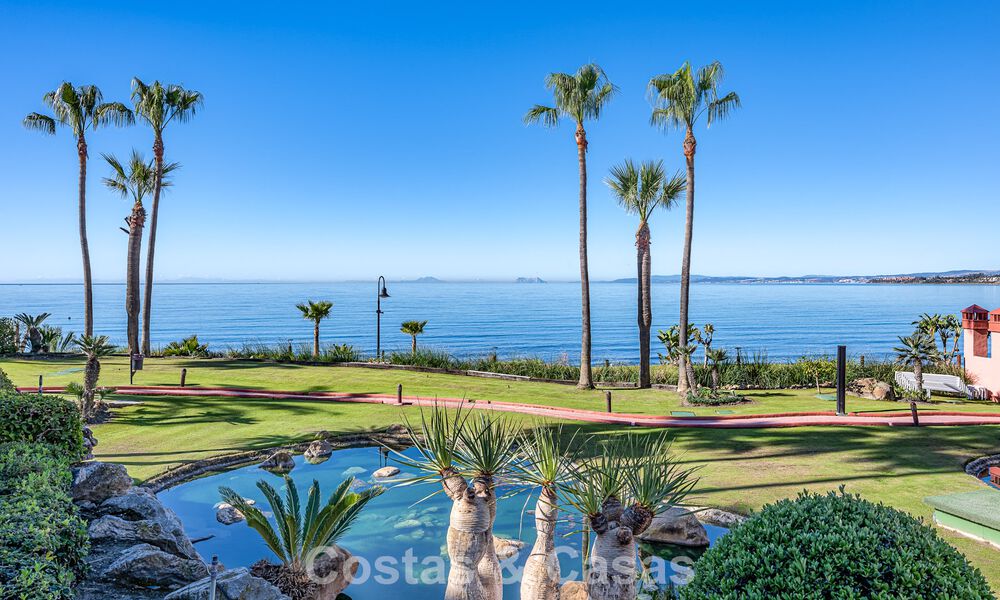 Eigentijds gerenoveerd appartement met open zeezicht te koop op de New Golden Mile, tussen Marbella en Estepona 804891