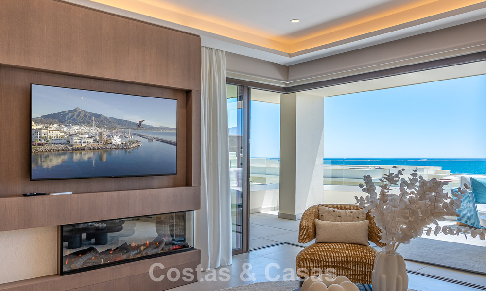 Verfijnd designappartement met zeezicht in een modern strandcomplex op de New Golden Mile, Marbella - Estepona 804731