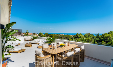 Luxueus, eigentijd gerenoveerd penthouse met panoramisch zeezicht te koop in Sierra Blanca op de Golden Mile, Marbella 804802